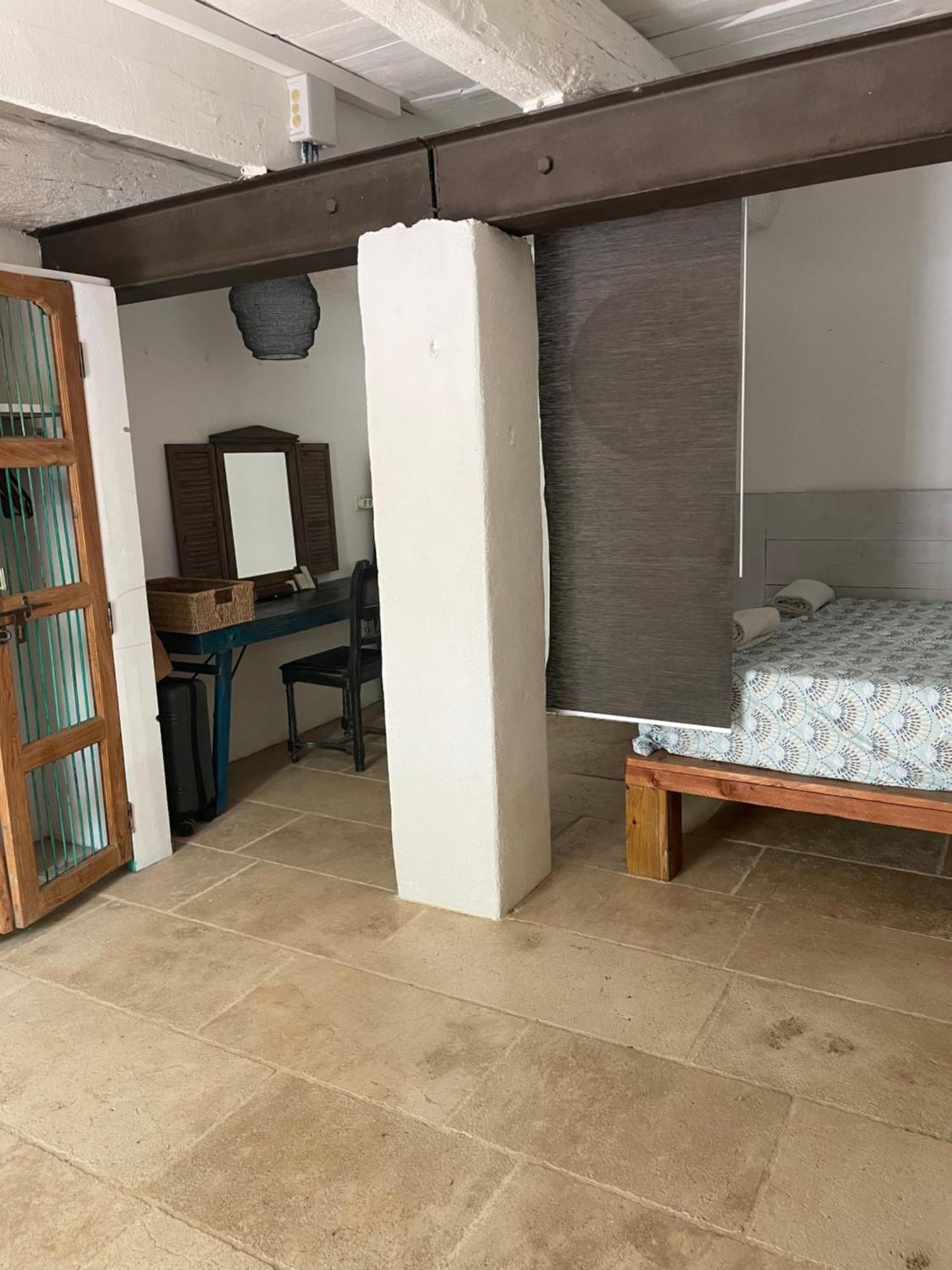 Logement Privatif Sommieres Exterior photo